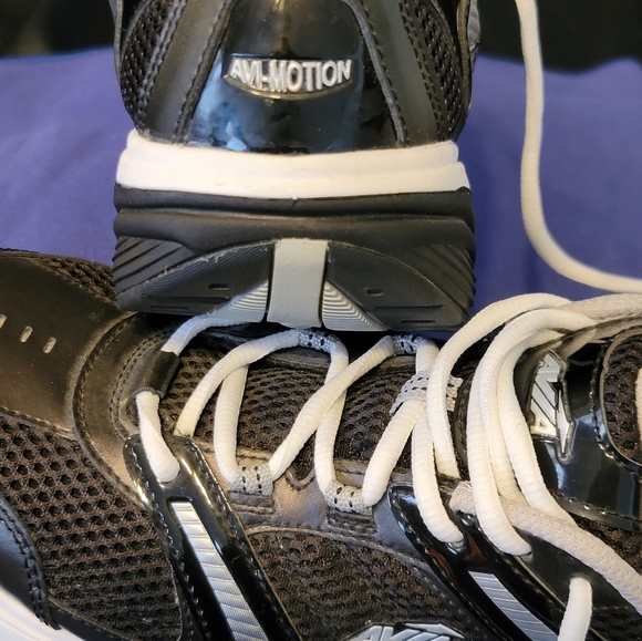 AVIA  LOW TOP WOMEN SNEAKERS - Picture 8 of 10